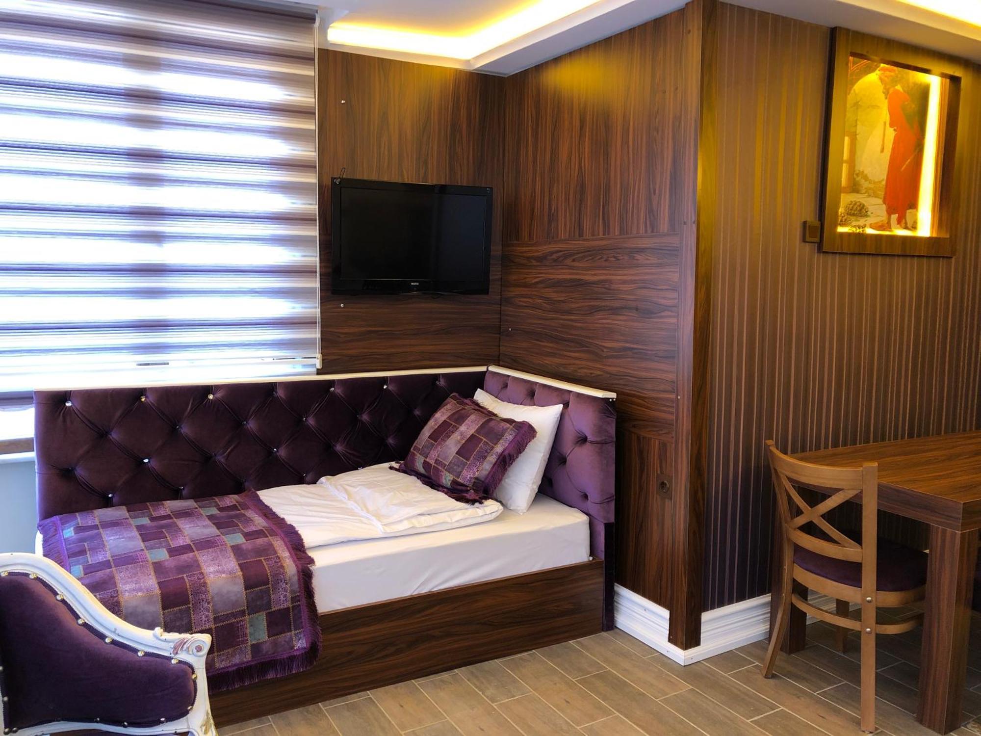 Rose Mansion By Otantik Suites — Foto 2